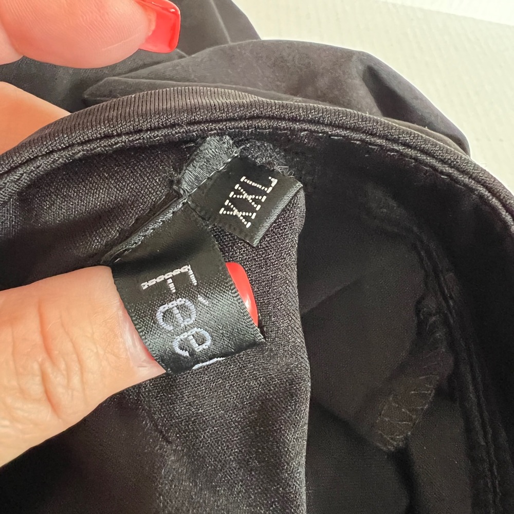 Fee et Rit Jumpsuit - Picture 7 of 8